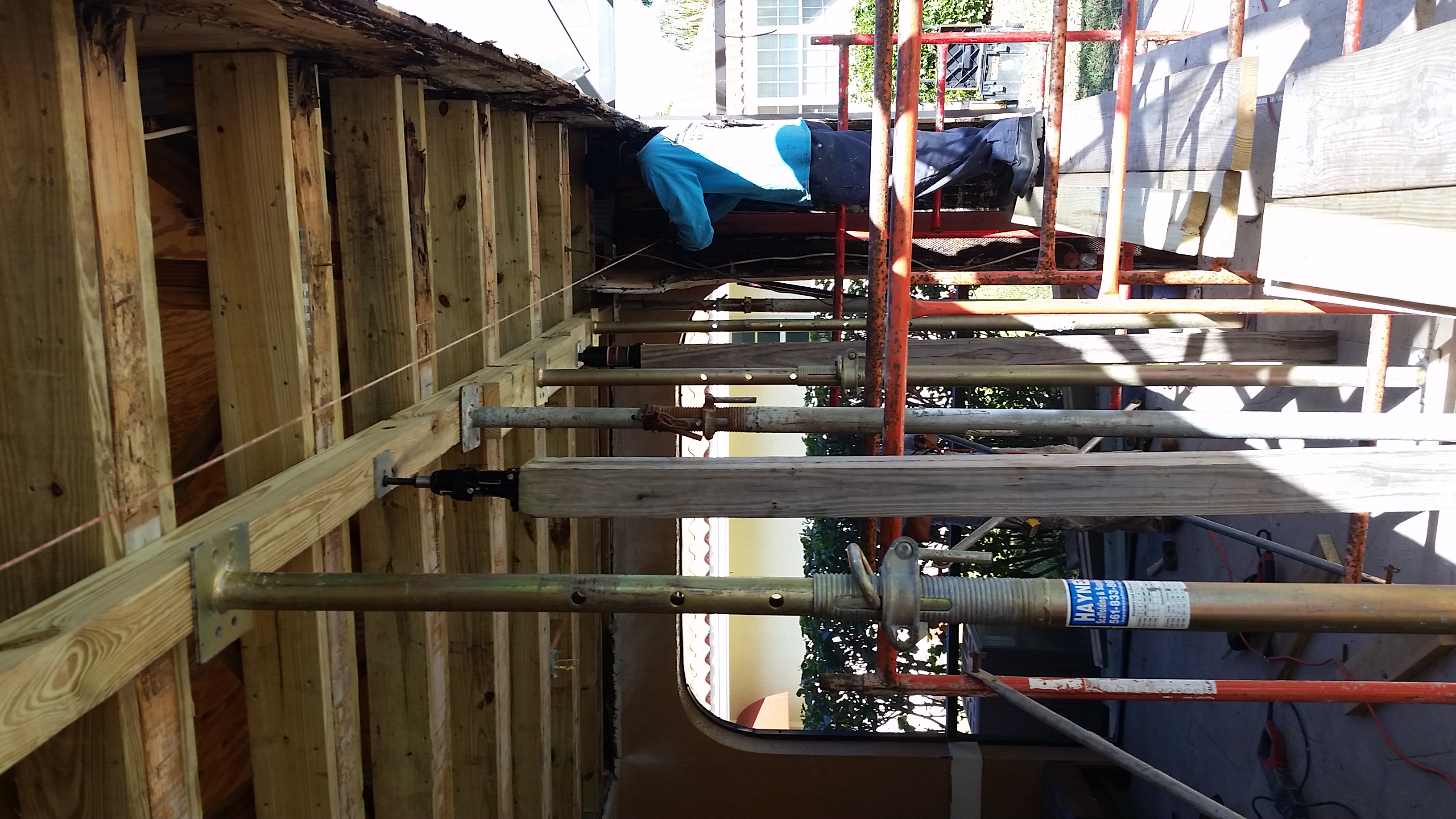 Patio Column Repair Licensed to Replace Columns in Boca Raton